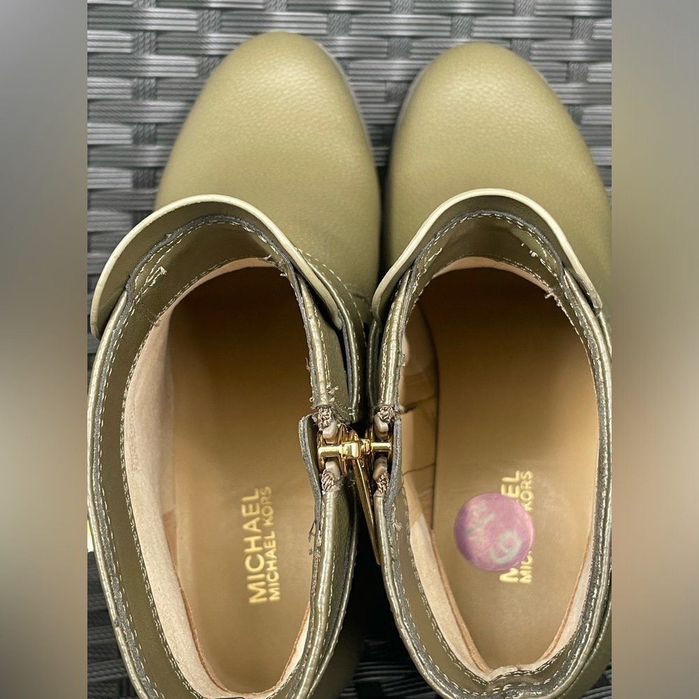 MICHAEL KORS ANKLE BOOTS,Michael Kors Sage Green ankle boots size 6.5 - Picture 14 of 16